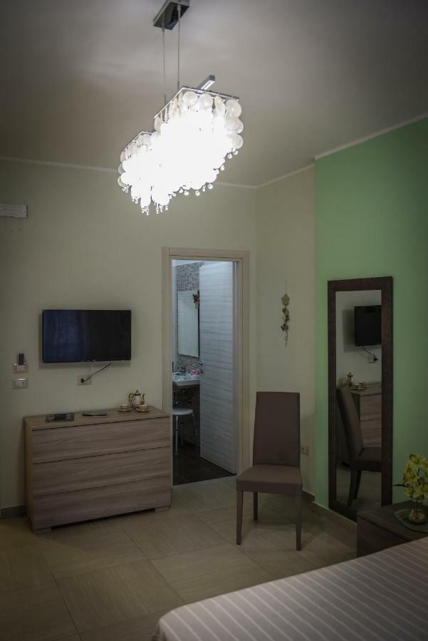Bed and Breakfast Le Fontane Del Re Caserta Zewnętrze zdjęcie